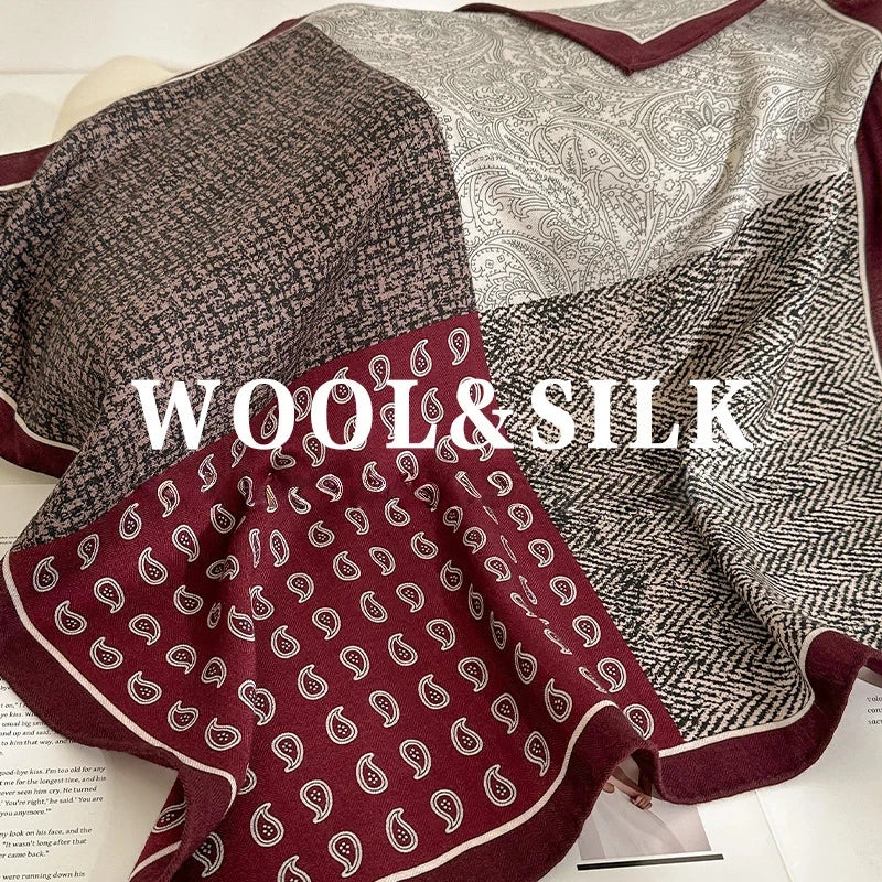 Twilight flower – Wool and silk scarf
