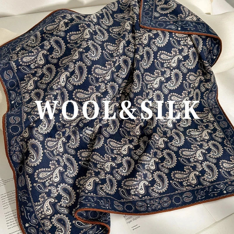Twilight flower – Wool and silk scarf