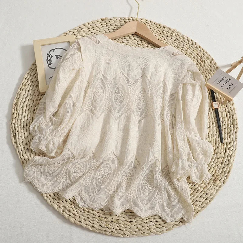 Romantisk kimono med broderier