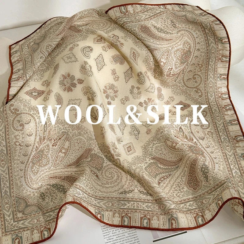 Twilight flower – Wool and silk scarf